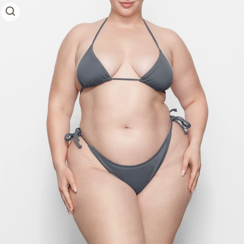 SKIMS Swim Set - Large Dipped Tie Bottoms & Large Triangle Top in Gunmetal